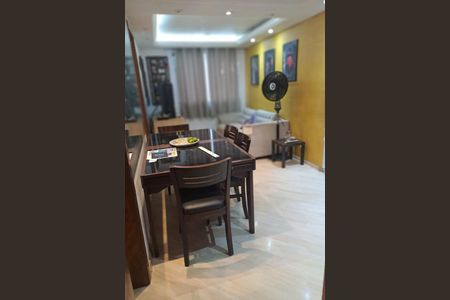 Apartamento à venda com 3 quartos, 50m² em Vila Regina, São Paulo