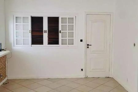Casa à venda com 3 quartos, 200m² em Vargem Pequena, Rio de Janeiro