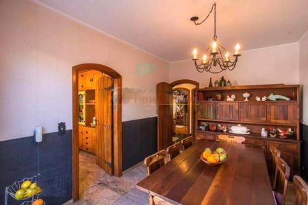 Casa à venda com 4 quartos, 280m² em Cursino, São Paulo