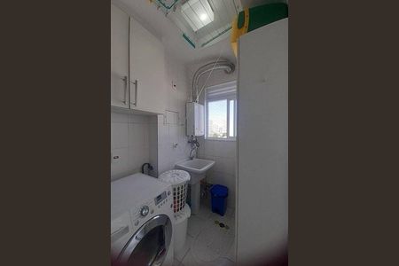 Apartamento à venda com 2 quartos, 66m² em Vila Anastácio, São Paulo