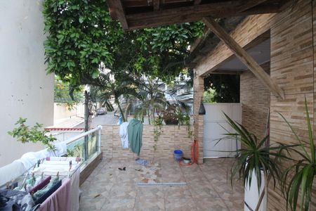 Casa para alugar com 80m², 2 quartos e 1 vagaÁrea de Serviço