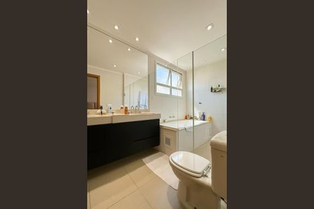 Apartamento à venda com 3 quartos, 172m² em Tamboré, Santana de Parnaíba