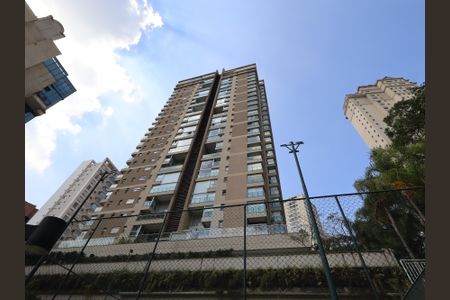 Apartamento para alugar com 156m², 3 quartos e 3 vagasFachada