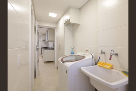 Apartamento para alugar com 156m², 3 quartos e 3 vagasÁrea de Serviço