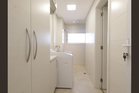 Apartamento para alugar com 156m², 3 quartos e 3 vagasÁrea de Serviço