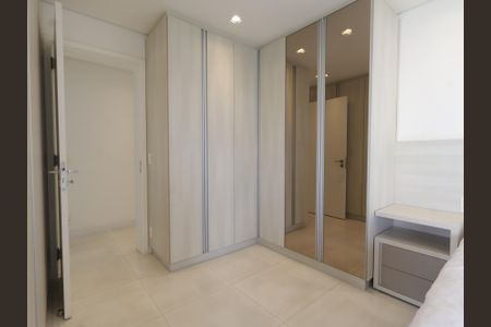 Apartamento para alugar com 156m², 3 quartos e 3 vagasSuíte 2