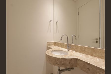 Apartamento para alugar com 156m², 3 quartos e 3 vagasLavabo