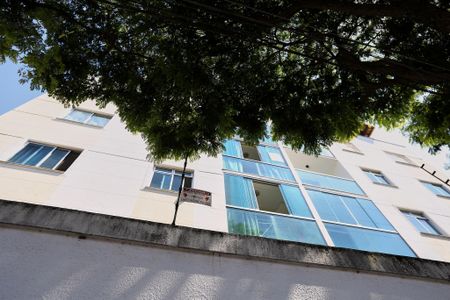 Apartamento para alugar com 70m², 3 quartos e 2 vagasFachada
