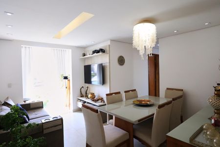 Sala de apartamento para alugar com 3 quartos, 70m² em Santa Cruz, Belo Horizonte