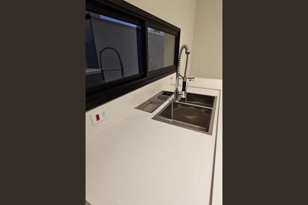 Casa à venda com 340m², 4 quartos e 4 vagas