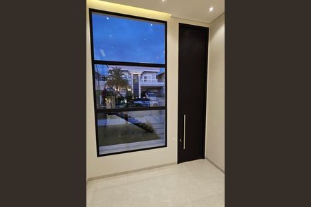 Casa à venda com 340m², 4 quartos e 4 vagas
