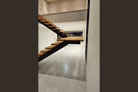 Casa à venda com 340m², 4 quartos e 4 vagas
