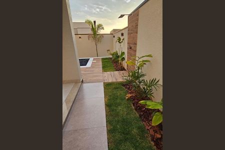 Casa à venda com 340m², 4 quartos e 4 vagas