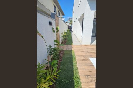 Casa à venda com 340m², 4 quartos e 4 vagas