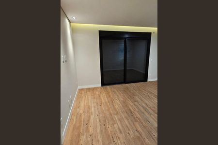 Casa à venda com 340m², 4 quartos e 4 vagas