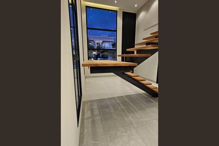 Casa à venda com 340m², 4 quartos e 4 vagas