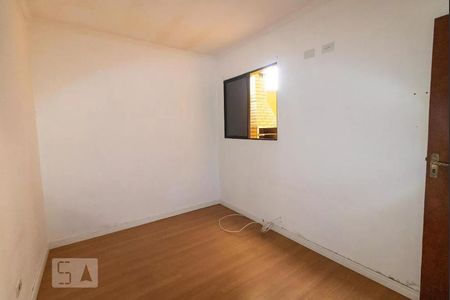 Apartamento para alugar com 75m², 2 quartos e 2 vagasQuarto