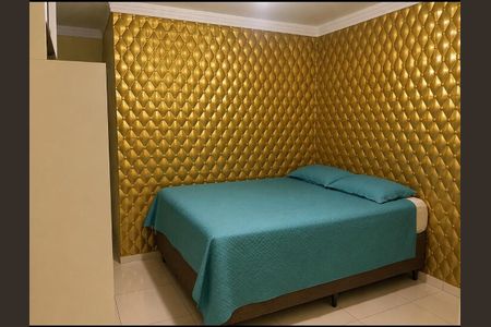 Quarto de casa à venda com 4 quartos, 145m² em Parque Savoi City, São Paulo