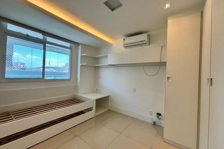 Apartamento à venda com 4 quartos, 139m² em Icaraí, Niterói