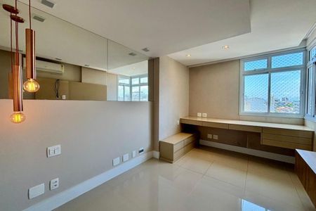 Apartamento à venda com 4 quartos, 139m² em Icaraí, Niterói