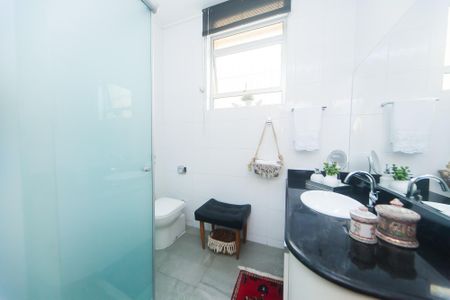 Apartamento à venda com 100m², 2 quartos e 1 vagaBanheiro Social