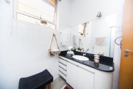 Apartamento à venda com 100m², 2 quartos e 1 vagaBanheiro Social