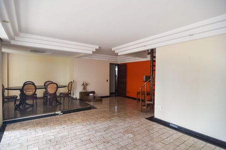 Apartamento à venda com 5 quartos, 350m² em Ingá, Niterói