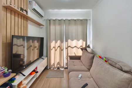 Sala de apartamento à venda com 1 quarto, 45m² em Parque Industrial, Campinas