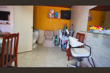 Quarto 3 de casa para alugar com 3 quartos, 125m² em Rubem Berta, Porto Alegre