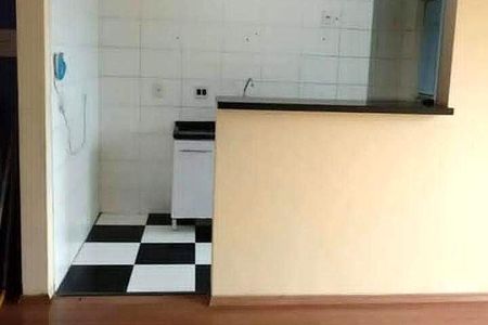 Apartamento à venda com 2 quartos, 49m² em Bussocaba, Osasco
