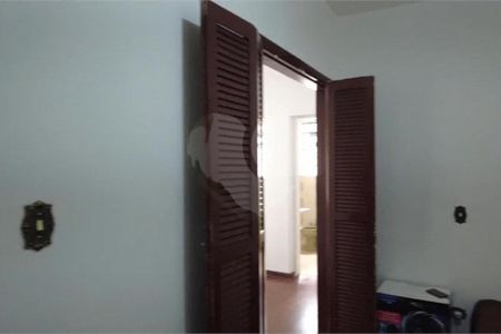 Casa à venda com 153m², 4 quartos e 2 vagas