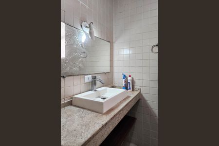 Apartamento para alugar com 79m², 2 quartos e sem vagaBanheiro 