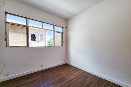 Quarto 1 de apartamento para alugar com 2 quartos, 79m² em Vila Isabel, Rio de Janeiro
