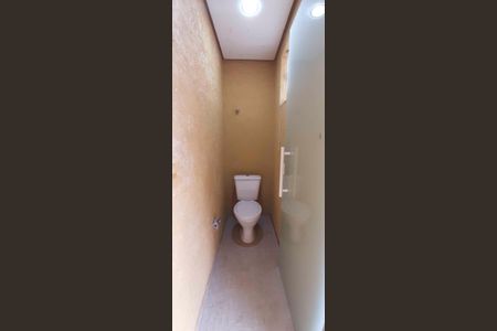 Casa para alugar com 200m², 2 quartos e 1 vagaLavabo