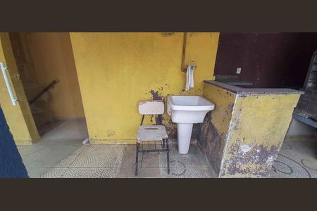 Casa à venda com 350m², 5 quartos e 1 vaga Casa à venda com 350m², 5 quartos e 1 vagaCasa 2 - Área de Serviço