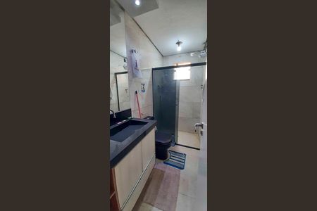 Casa à venda com 350m², 5 quartos e 1 vaga Casa à venda com 350m², 5 quartos e 1 vagaCasa 2 - Banheiro
