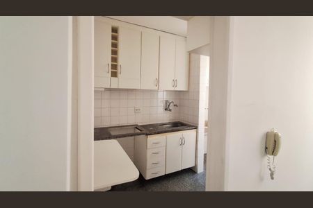 Foto 04 de apartamento à venda com 2 quartos, 50m² em Castelo, Belo Horizonte