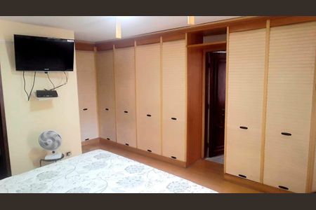 Apartamento para alugar com 300m², 5 quartos e 2 vagas