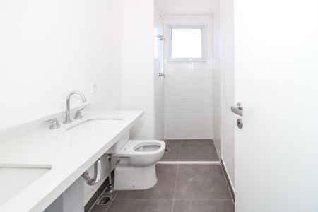 Apartamento para alugar com 127m², 3 quartos e 2 vagasBanheiro da Suíte 1