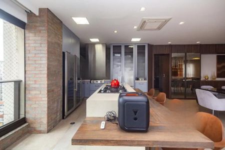 Apartamento à venda com 4 quartos, 258m² em Perdizes, São Paulo