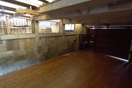 Casa à venda com 3 quartos, 124m² em Vila Gumercindo, São Paulo