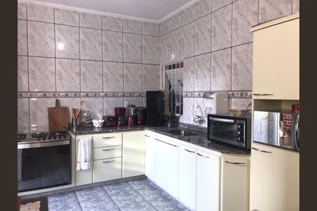 Casa à venda com 3 quartos, 305m² em Jardim das Flores, Osasco
