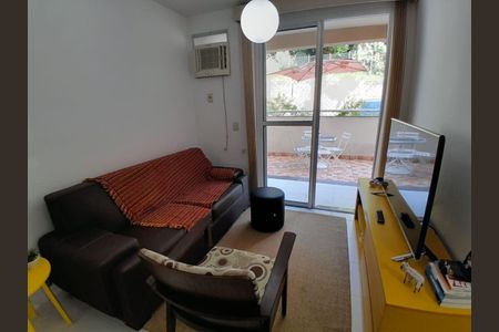Apartamento à venda com 42m², 1 quarto e 1 vaga