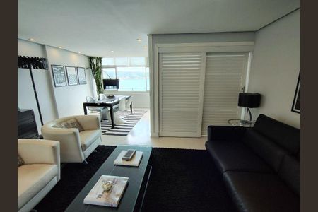 Apartamento à venda com 130m², 3 quartos e 1 vaga