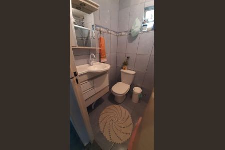 Banheiro  de apartamento à venda com 3 quartos, 70m² em Cidade Antônio Estêvão de Carvalho, São Paulo