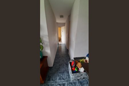 Corredor de apartamento à venda com 3 quartos, 70m² em Cidade Antônio Estêvão de Carvalho, São Paulo