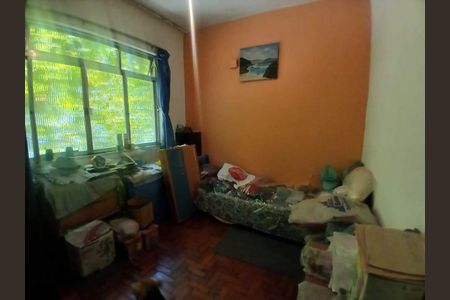 Casa à venda com 158m², 4 quartos e sem vaga