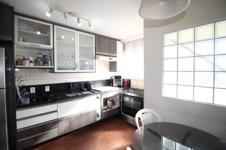 Apartamento à venda com 151m², 3 quartos e 1 vagaCozinha