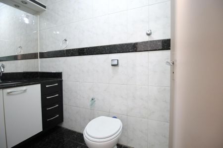 Apartamento à venda com 151m², 3 quartos e 1 vagaBanheiro