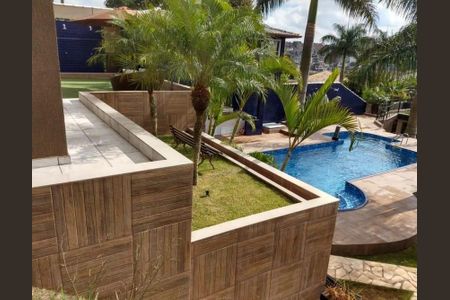 Casa de condomínio para alugar com 247m², 3 quartos e 3 vagasÁrea externa